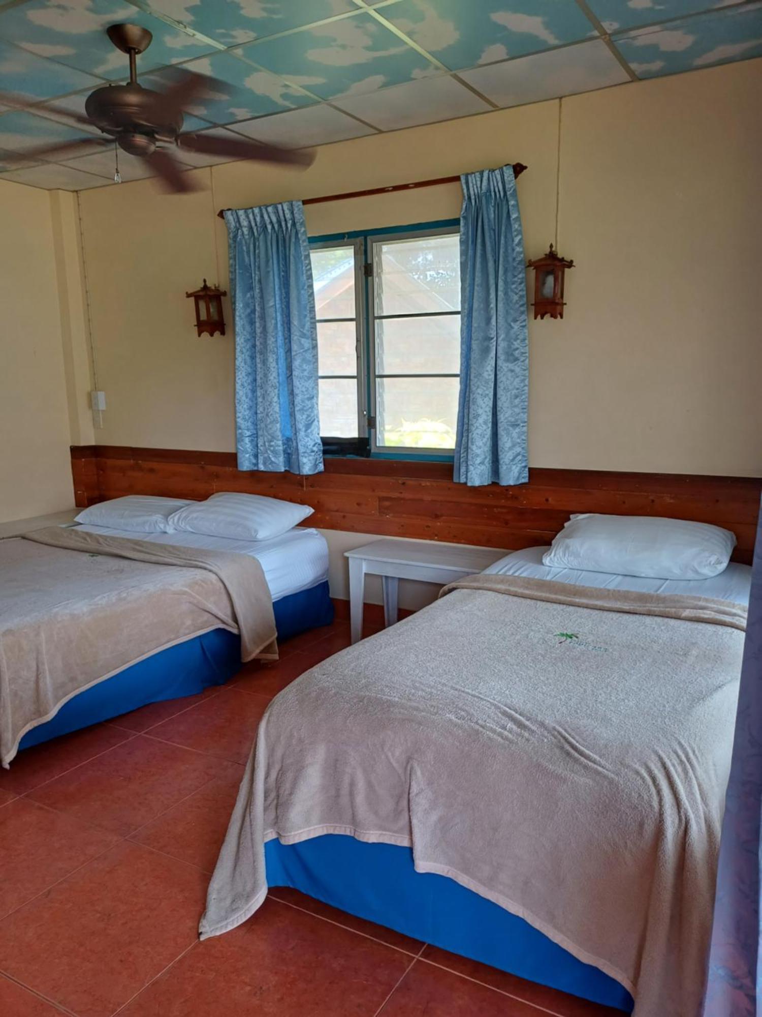Tropicana Khophagan Resort Hotel 通萨拉 外观 照片