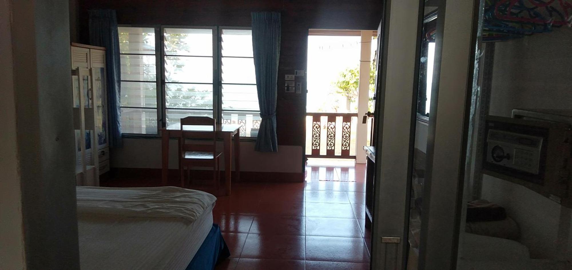 Tropicana Khophagan Resort Hotel 通萨拉 客房 照片
